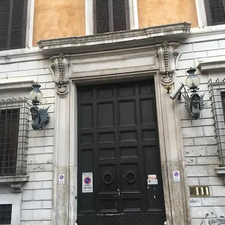 Di Rienzo Suites Trevi Bed & Breakfast